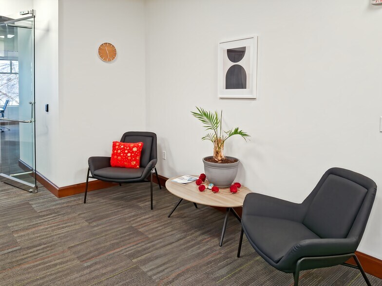 More Photos Of 500 E Shore Dr, Eagle Coworking Space