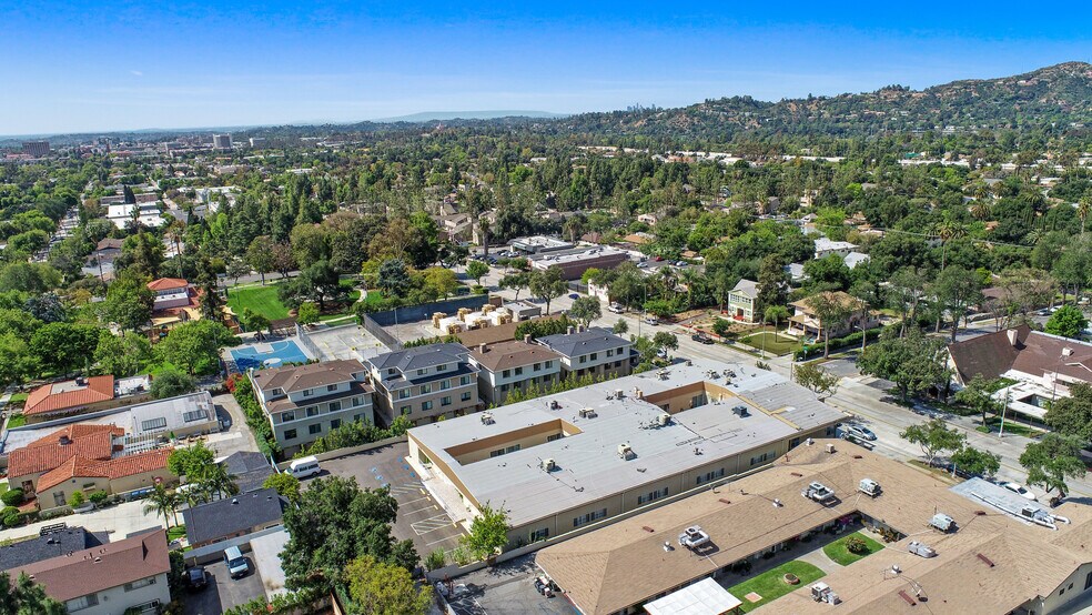 More Photos Of 1450 N Fair Oaks Ave, Pasadena Assisted Living For Sale