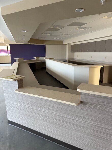 More Photos Of 1458-A N Lee Trevino Dr, El Paso Healthcare For Sale