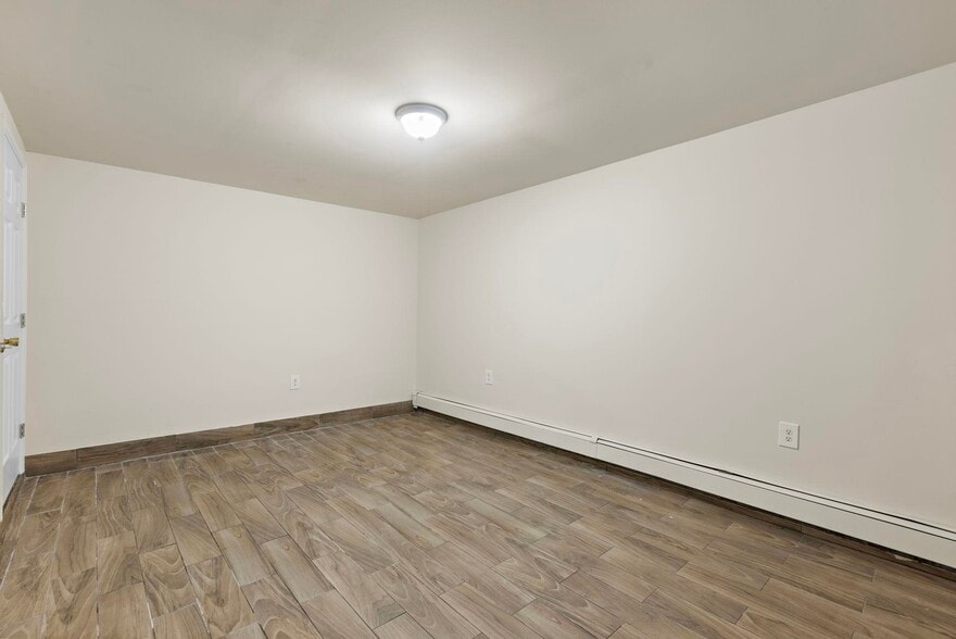 More Photos Of 91 Bergen Ave, Jersey City Apartments For Sale