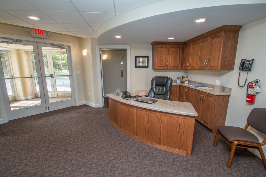 More Photos Of 22100 Mastick Rd, Fairview Park Office For Sale
