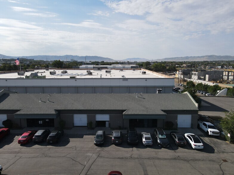 More Photos Of 8750 S Sandy Pky, Sandy Flex For Lease
