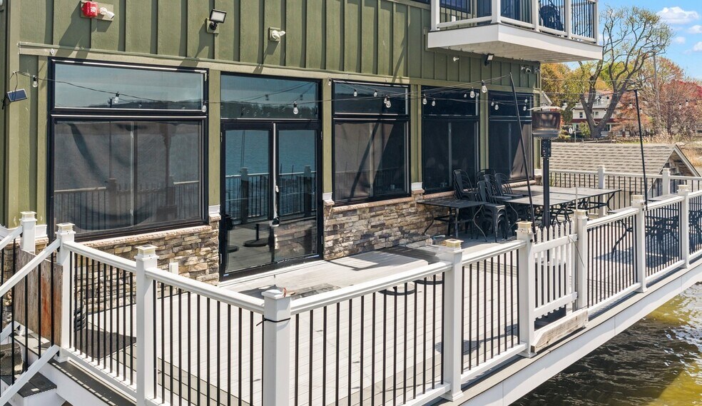 More Photos Of 97 Sand Shore Rd, Budd Lake Restaurant For Sale