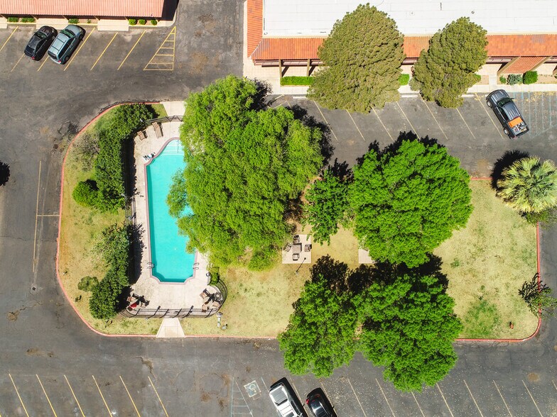 More Photos Of 1765 S Main St, Las Cruces Hotel For Sale