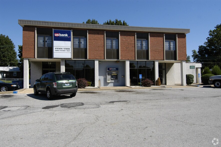 More Photos Of 10009-10067 Bellefontaine Rd, Saint Louis Unknown For Lease