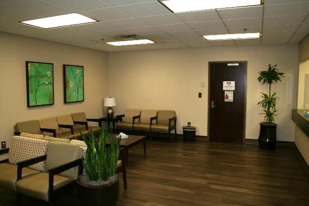 More Photos Of 724 24th Ave NW, Norman Medical For Sale