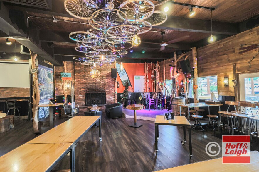 More Photos Of 2925 W Colorado Ave, Colorado Springs Restaurant For Sale