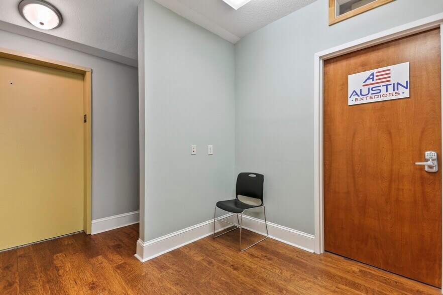 More Photos Of 201 Business Park Dr, Rincon Office For Sale