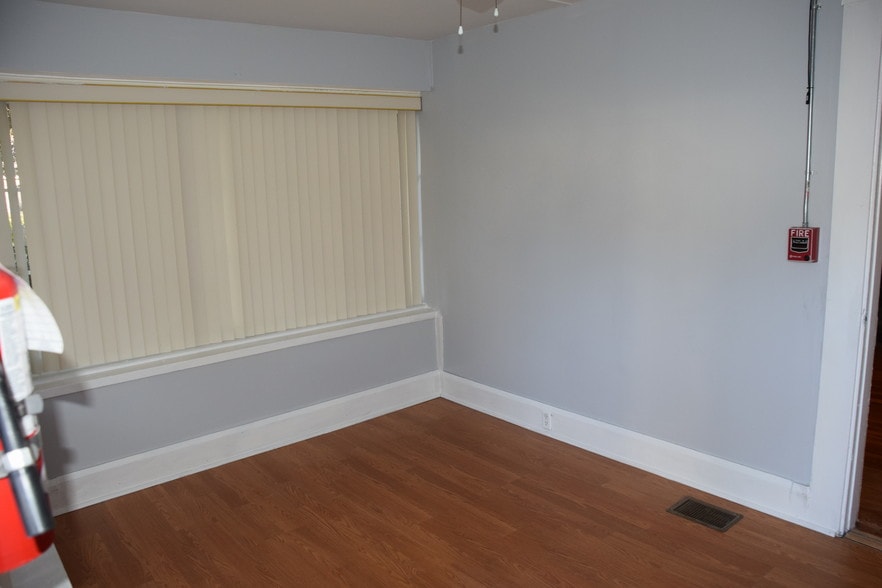 More Photos Of 118 Pasadena Pl, Orlando Office Residential For Lease