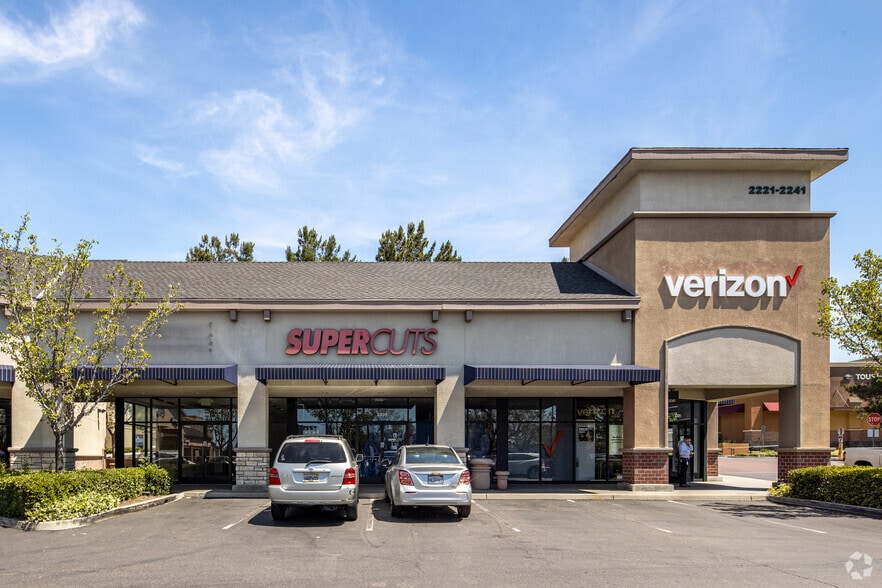 More Photos Of 1893-1995 W Malvern Ave, Fullerton Unknown For Lease