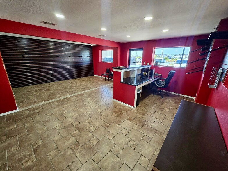 More Photos Of 16299 Fm 1325, Austin Auto Repair For Sale