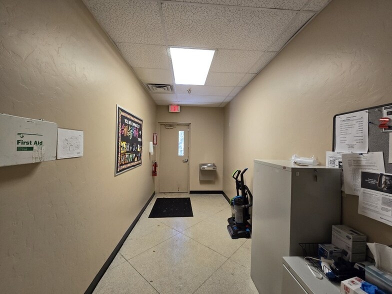 More Photos Of 195 Plaza Dr, Prescott Medical For Sale