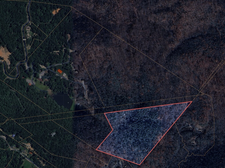 More Photos Of 126 Camp Elliott Rd, Black Mountain Specialty For Sale