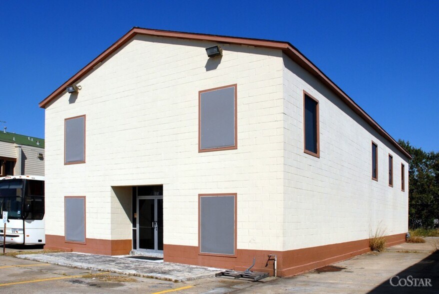 Primary Photo Of 805 Dumont St, South Houston Loft Creative Space For Lease