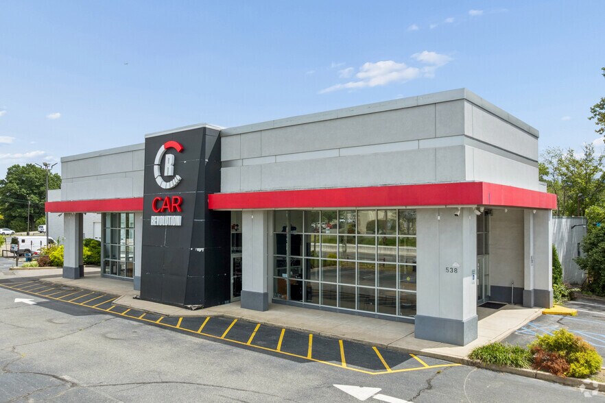 More Photos Of 538 Route 38 E, Maple Shade Township Auto Dealership For Lease