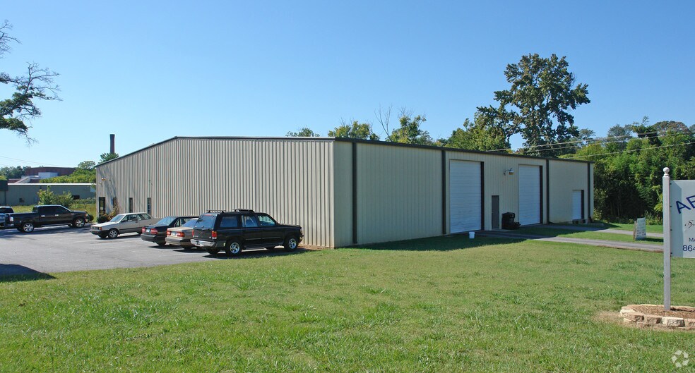 Primary Photo Of 2 Victor St, Greenville Warehouse For Lease