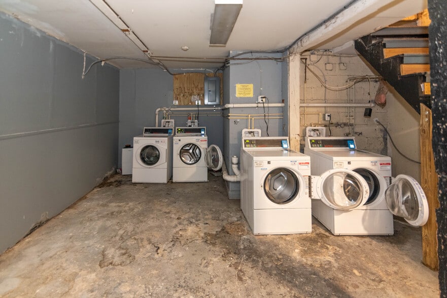 More Photos Of 50 W Biddle St, Baltimore Apartments For Sale