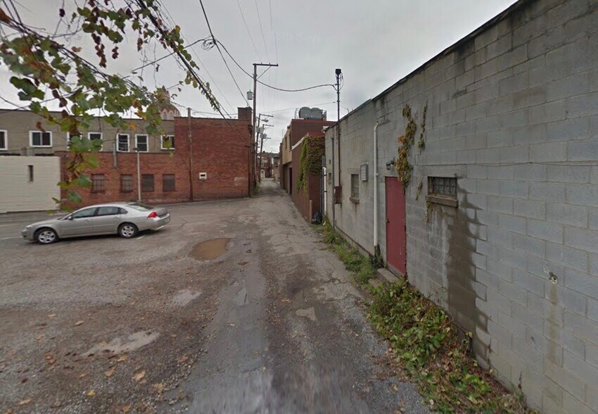 More Photos Of 57129 Glenns Run Rd, Martins Ferry General Retail For Sale