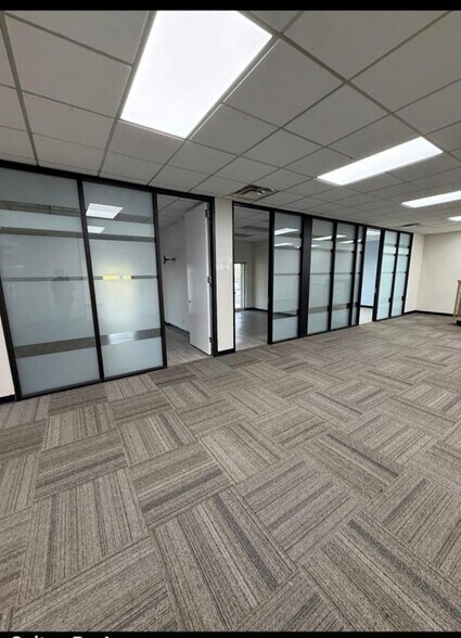 More Photos Of 1235 Southlake Cir, Morrow General Retail For Lease