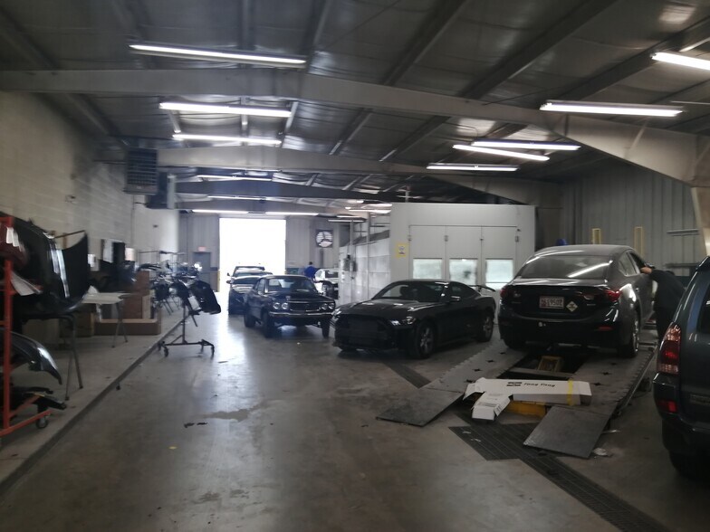 More Photos Of 120 Church St, Hagerstown Auto Repair For Sale