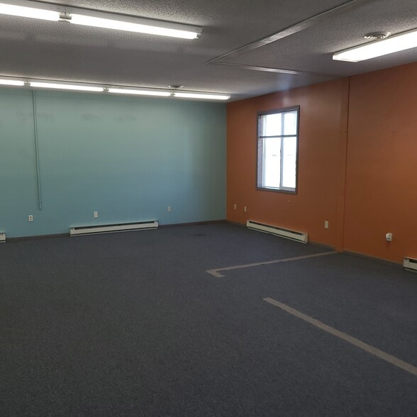 More Photos Of 8265 179th St NW, Clearwater Loft Creative Space For Lease