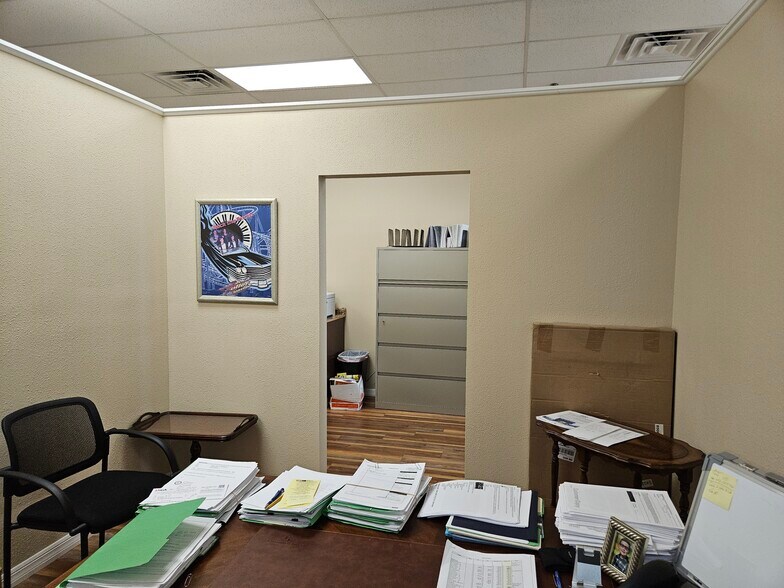 More Photos Of 3990 E SR 44, Wildwood Coworking Space