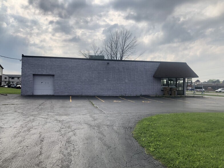 More Photos Of 1375 French Rd, Depew General Retail For Lease