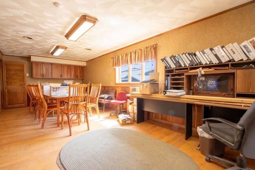 More Photos Of 224 County Road 26, Nineveh Lumberyard For Sale