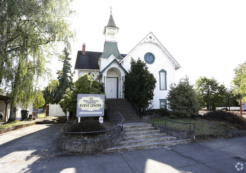 More Photos Of 300 E Main St, Molalla Religious Facility For Sale