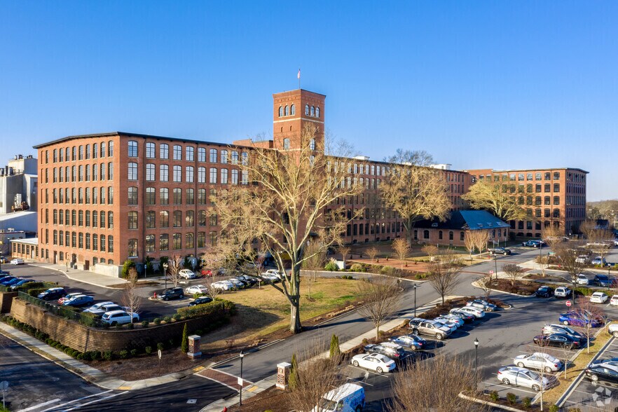 More Photos Of 300 S Firestone St, Gastonia Apartments For Lease