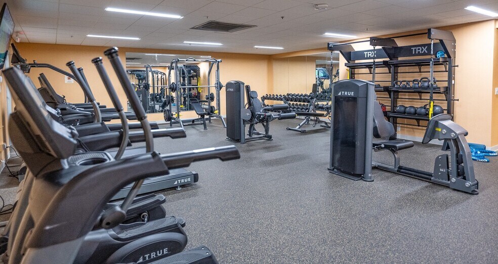 More Photos Of 2756 Laurens Rd, Greenville Apartments For Sale