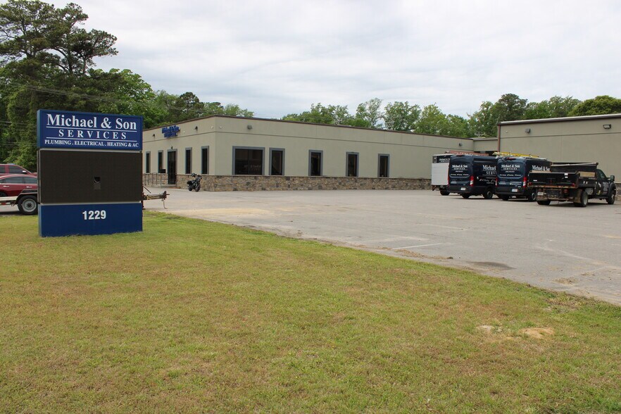 More Photos Of 1229 S Military Hwy, Chesapeake Office For Lease