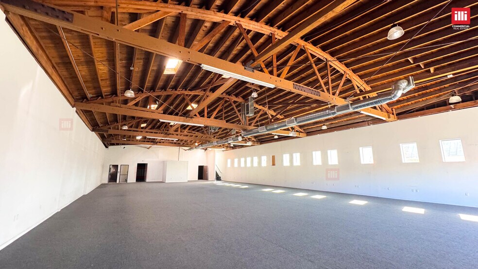 More Photos Of 6418 Lankershim Blvd, North Hollywood Storefront For Lease