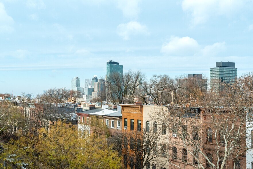 More Photos Of 324 Park Pl, Brooklyn Apartments For Sale