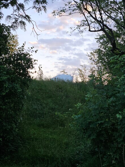 More Photos Of 36026 Jewell Ct, Earlham Land For Sale