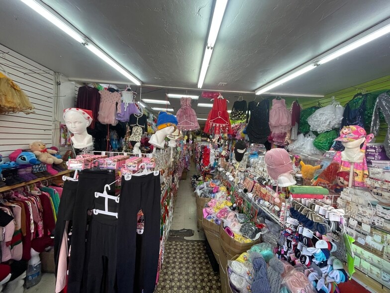 More Photos Of , Laredo General Retail For Sale