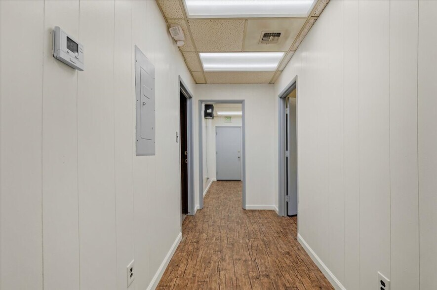 More Photos Of 531 N Alta Ave, Dinuba Office For Lease