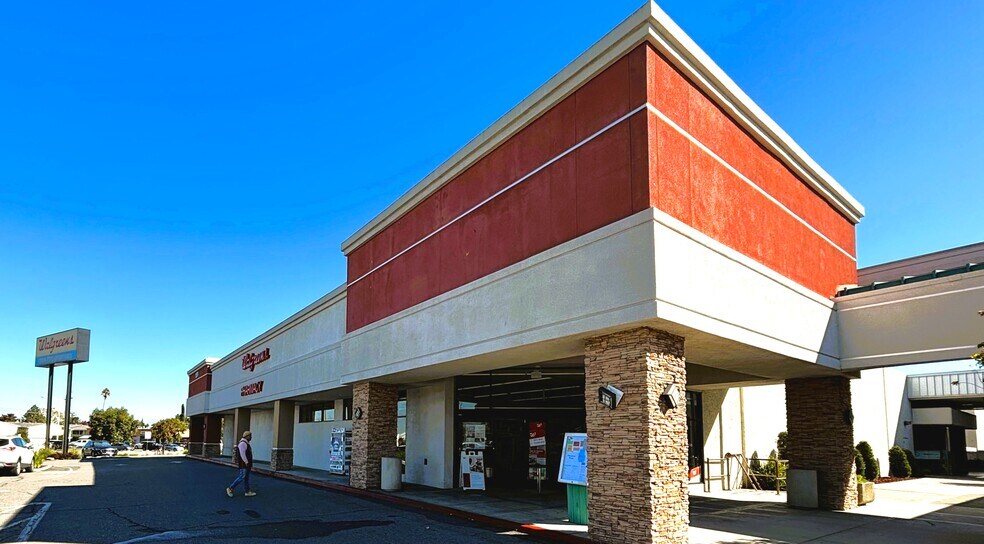 More Photos Of 1375 Blossom Hill Rd, San Jose Unknown For Lease