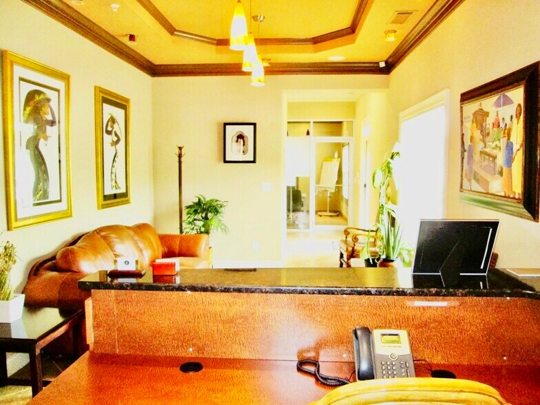 More Photos Of 4485 Tench Rd, Suwanee Office For Sale