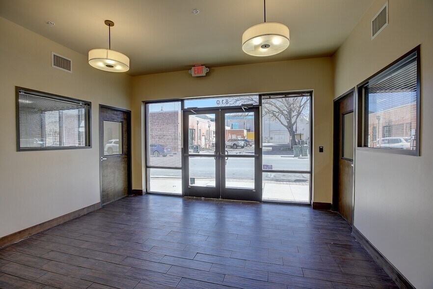 More Photos Of 810 S Rock St, Georgetown Apartments For Lease