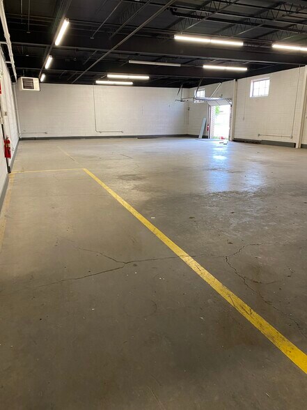 More Photos Of 6035 E 38th Ave, Denver Warehouse For Lease