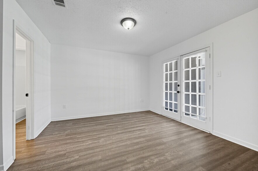 More Photos Of 3150 Oneal Ln, Baton Rouge Multifamily For Sale