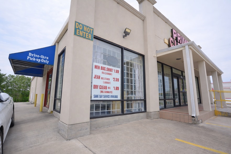 More Photos Of 7250 Antoine Dr, Houston Freestanding For Sale