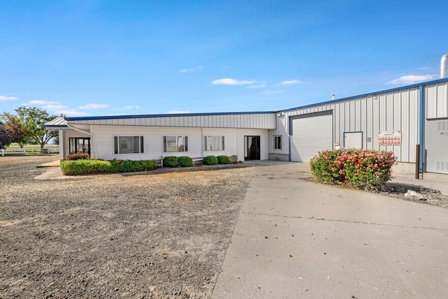 More Photos Of 4074 N 2000 E, Filer Warehouse For Sale