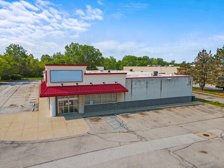 More Photos Of 613 W Alexis Rd, Toledo Medical For Sale