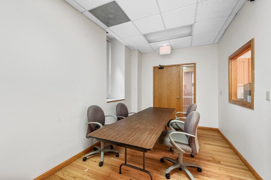 More Photos Of 19-29 Mechanic St, Worcester Office For Sale