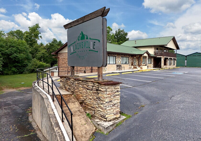 More Photos Of 10 Deer Crossing Trl, Blairsville Office For Lease