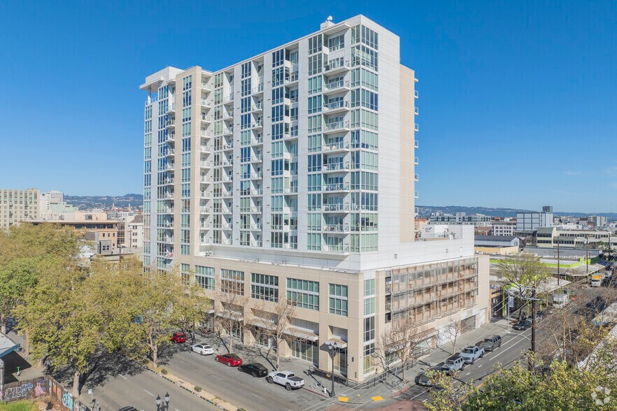 More Photos Of 200-222 Broadway, Oakland Storefront For Sale