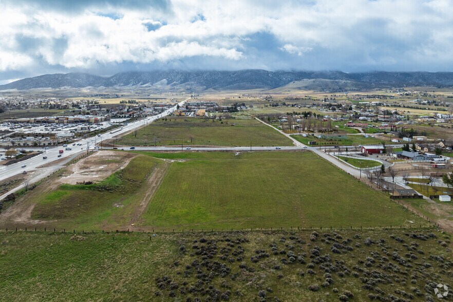 More Photos Of 21501 Tucker Rd, Tehachapi Land For Sale