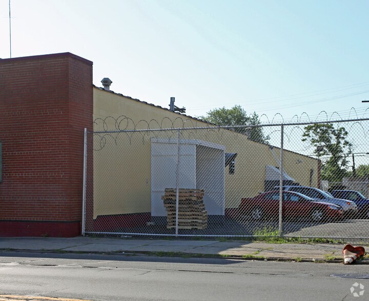 More Photos Of 4817 W Vernor Hwy, Detroit Food Processing For Sale